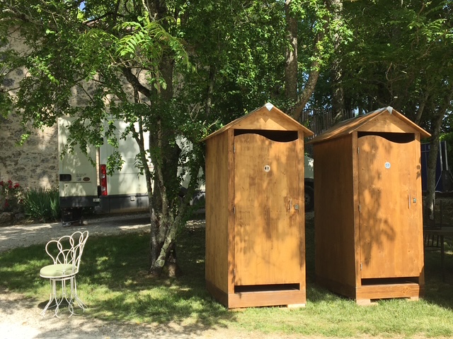 IMG_1954 (1) Location toilettes sèches évènements Gers - Wood Stock reception